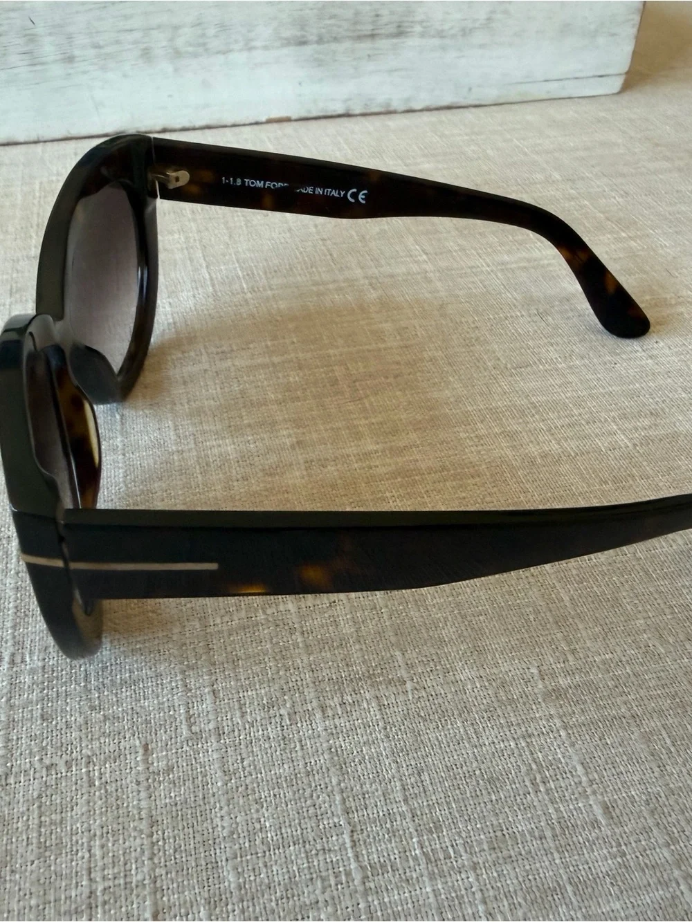 Tom Ford Women's Tortoiseshell Cat-Eye Sunglasses - Dark Brown Gradient